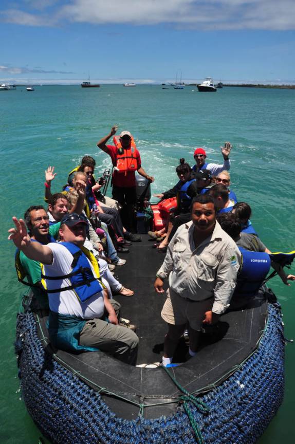 Voltando para nosso barco após visita à Ilha de Santa Cruz, em Galápagos